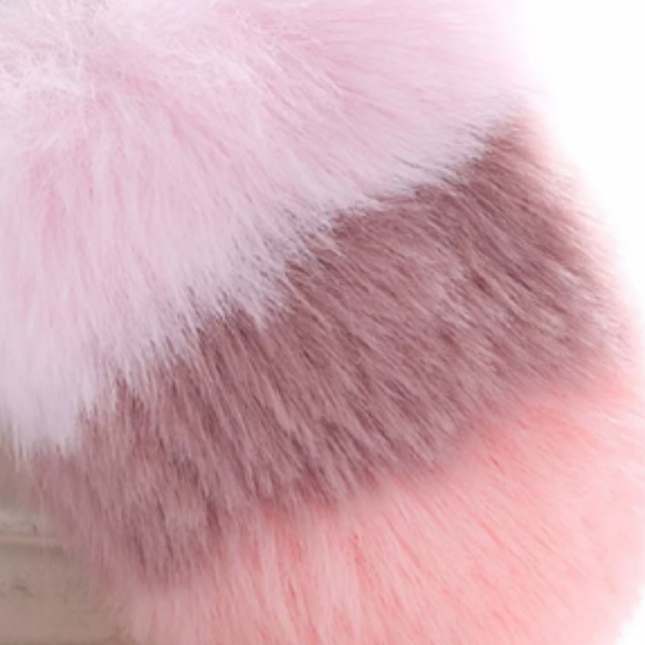 POPSICLE POM KEYCHAIN - Picture 4 of 4